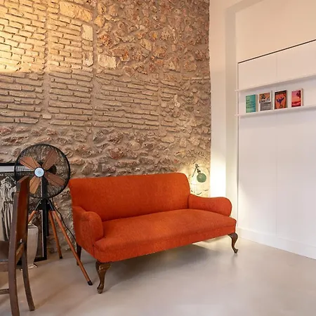 Apartment Athenian Cypress House, Atelier