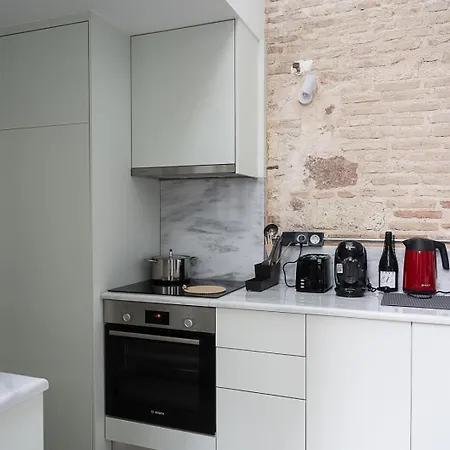 Athenian Cypress House, Atelier Apartment *